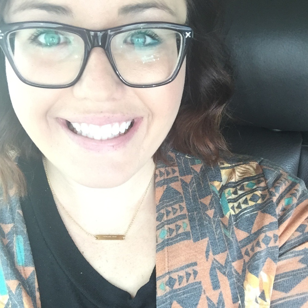 Meet your Posher, Becca